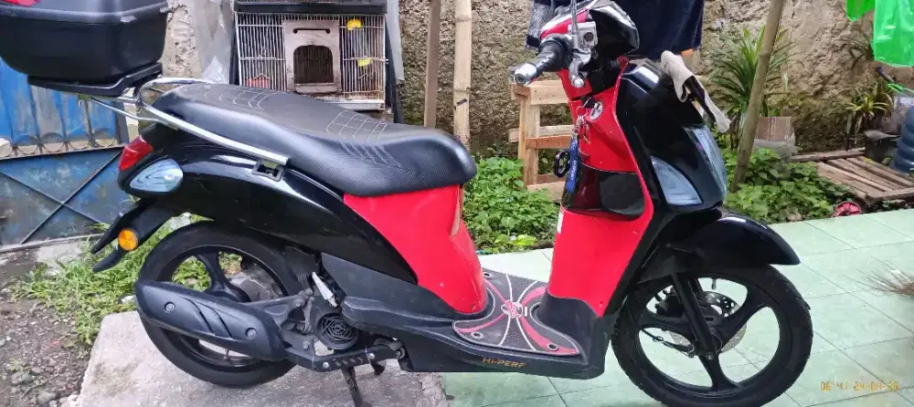 Suzuki Lets 2012 Mulus ,pajak hidup panjang(Full aksesoris lets rare)