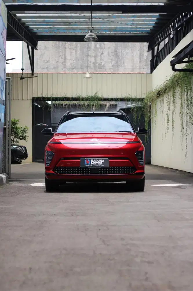 HYUNDAI KONA LISTRIK SIGNATURE LONG RANGE Two Tone 2024