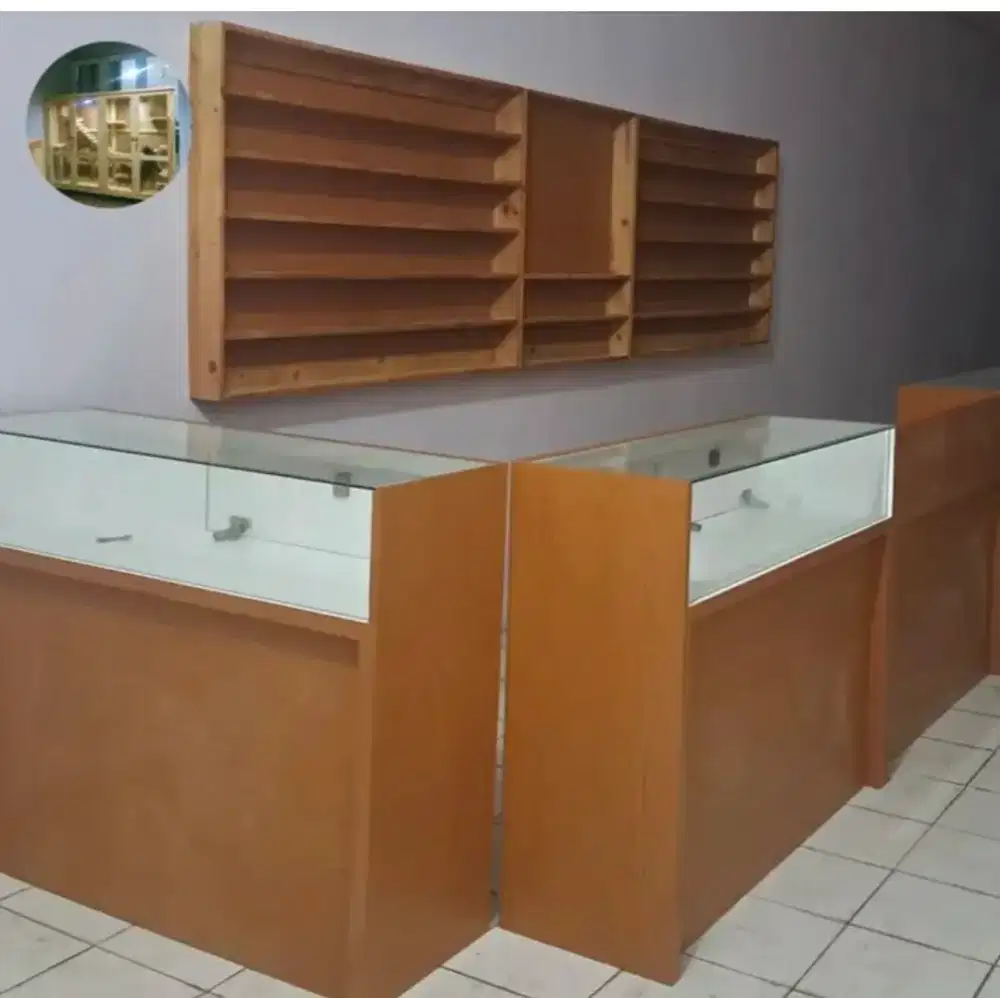 Rak Etalase Kabinet vp dan perhiasan