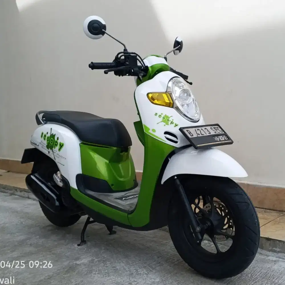 HONDA SCOOPY SPORTY TAHUN 2018 CASH / KREDIT MURAH DP MULAI 500 RB