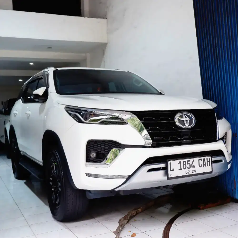 Toyota Fortuner G Diesel Th 24 Low Km