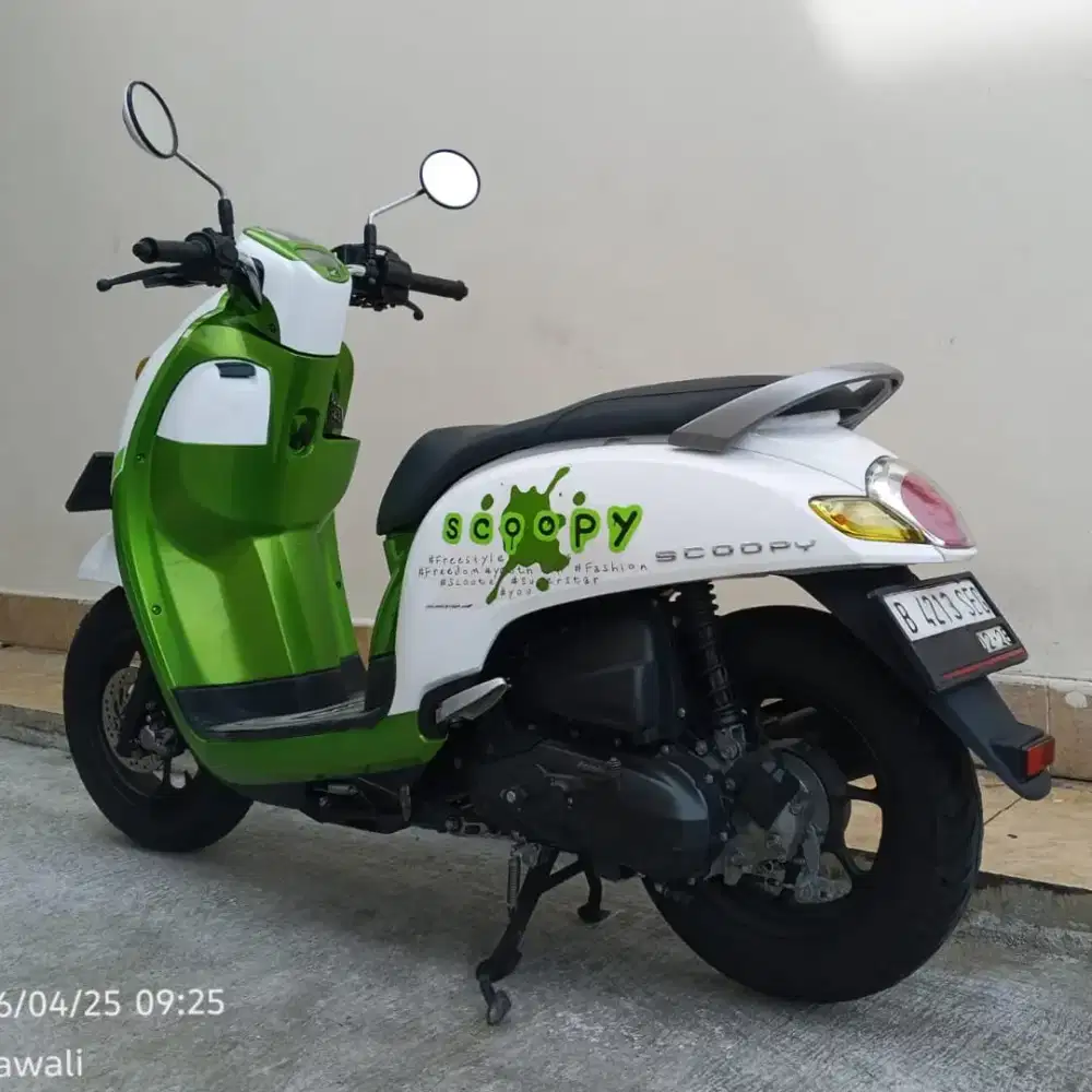 HONDA SCOOPY SPORTY TAHUN 2018 CASH / KREDIT MURAH DP MULAI 500 RB