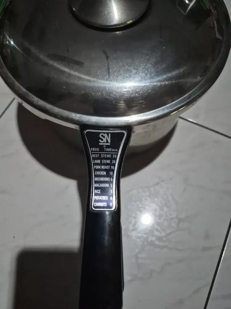 Pressure cooker, 12 L, Almuninium