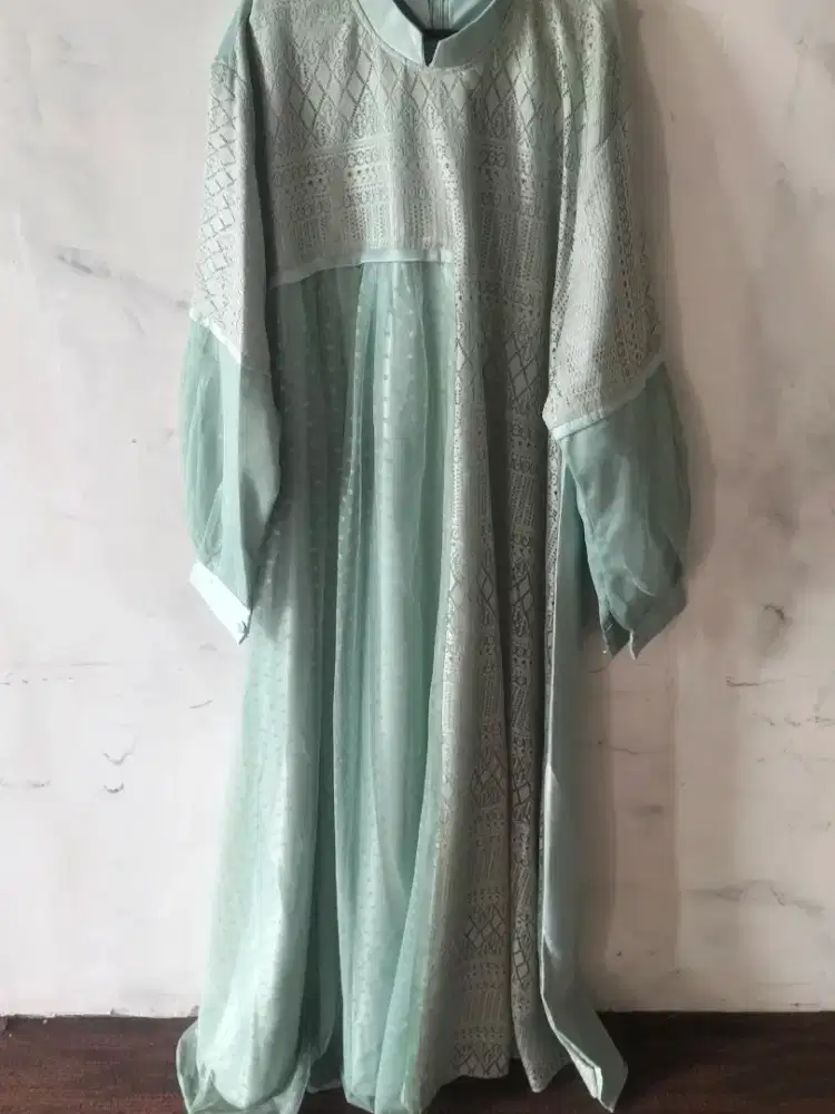 Di jual baju kondangan