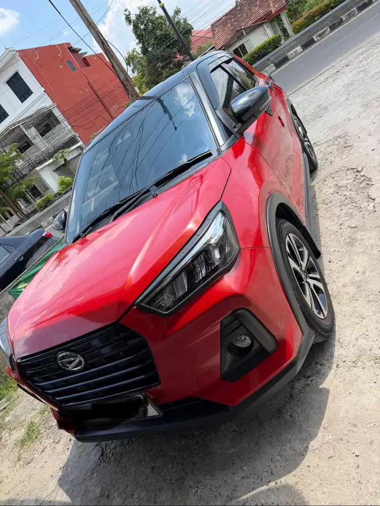 Rocky 2022 Type tertinggi 1.0 R CVT ASA Twotone