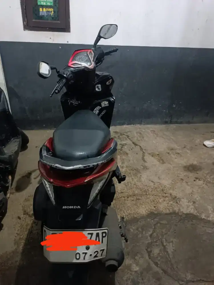 Jual ajh Vario kzr 125 buat keperluan