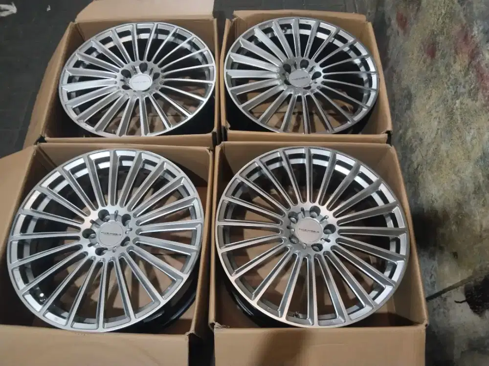 Velg Facewheels Forged R20 Original