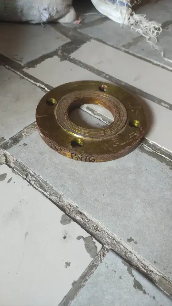 FLANGE BESI 2½ 2.5 INCH PN 16 LUBANG 4