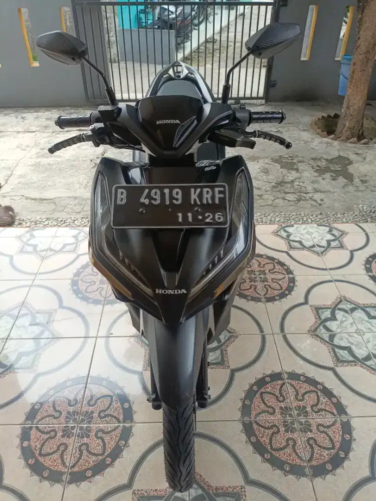 Vario 125 cbs iss tipe tertinggi bks kota