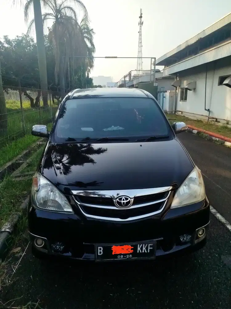 Toyota Avanza 2011 Bensin