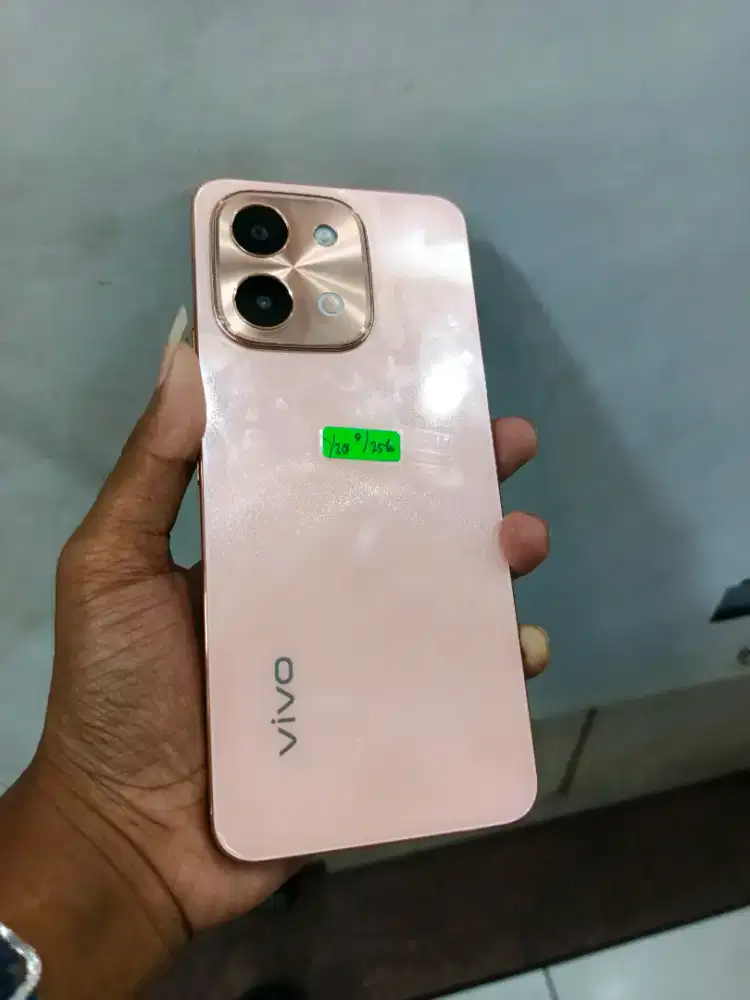 VIVO Y28 RAM 8/256 KOMPLIT