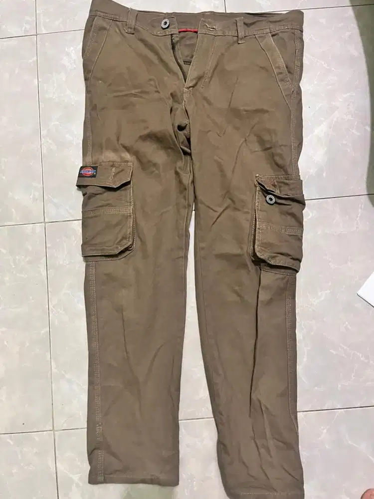 Celana Kargo Cowok