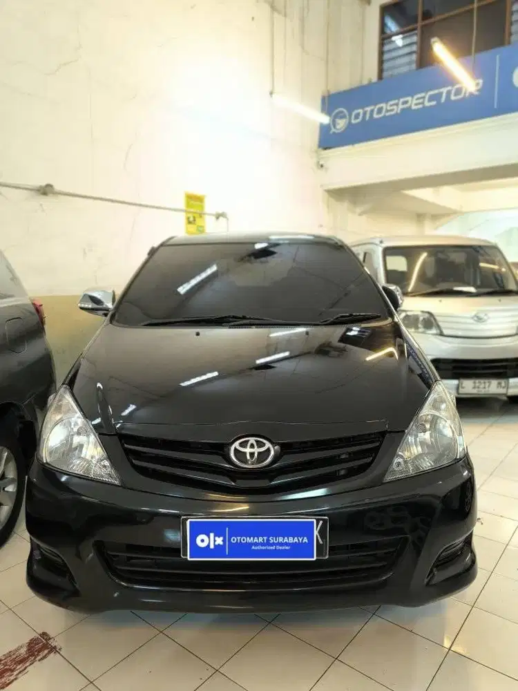 TOYOTA 2012 INNOVA DIESEL 2.5 MT HITAM ORISINIL OTOMART 286 KENJERAN