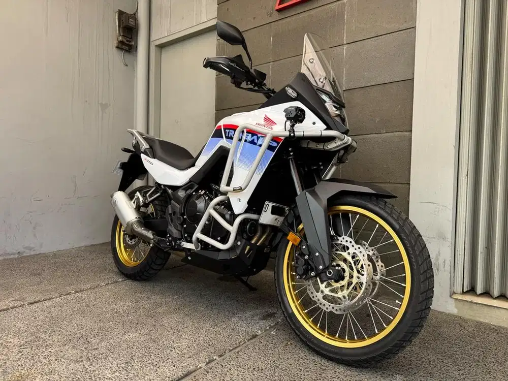 Honda Transalp 750