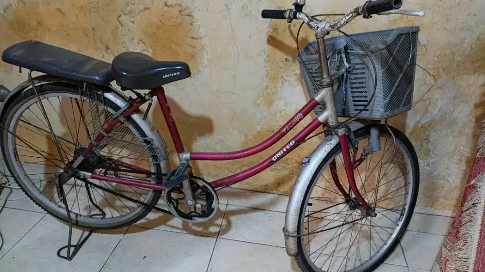 Sepeda Mini United second