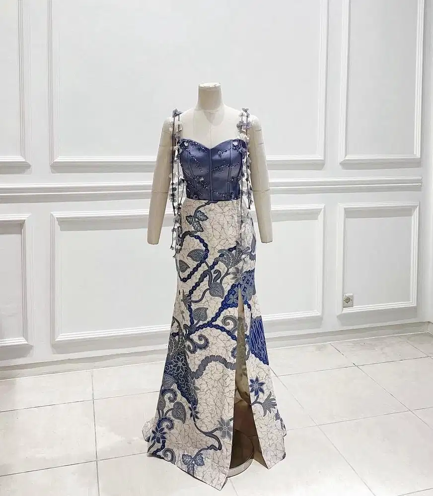 DICARI FREELANCE JAHIT HALUSAN