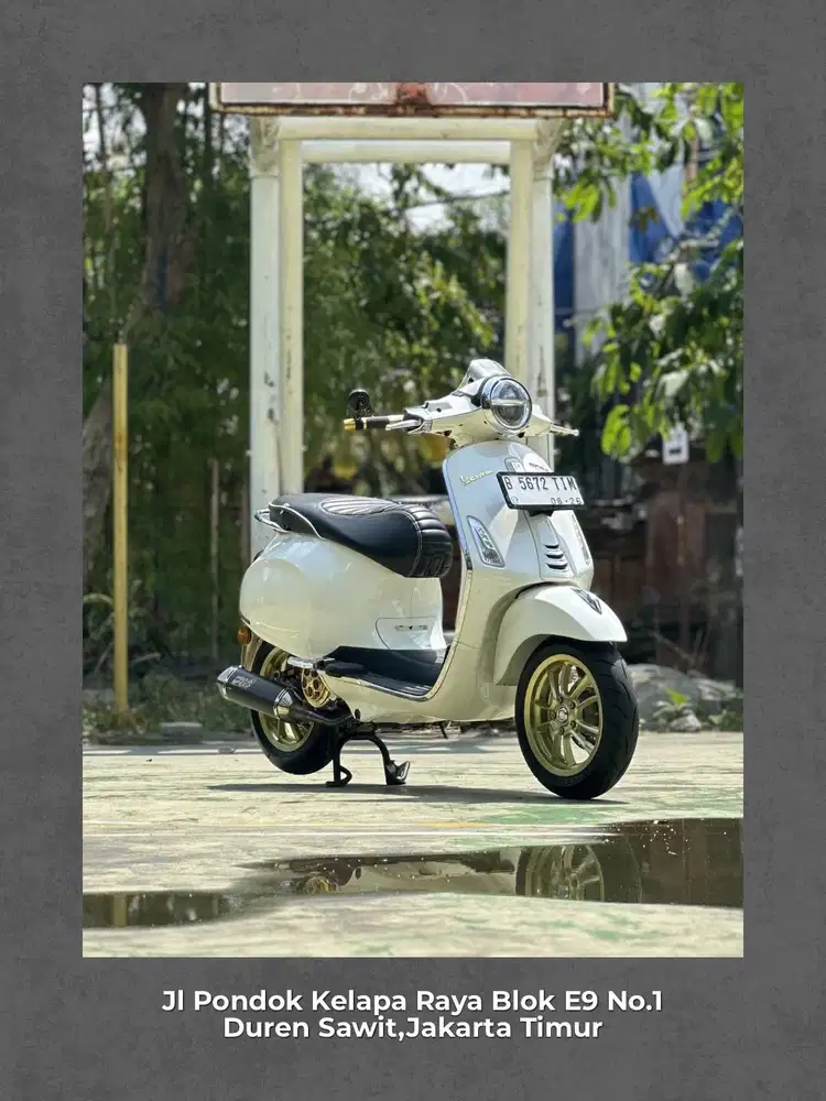PIAGGIO VESPA PRIMAVERA 150 IGET ABS LED Tahun 2021 WARNA PUTIH FAVOUR