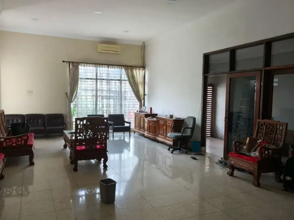 Dijual Rumah 1 Lantai di Kebon Jeruk Siap Huni Lokasi Strategis Bebas Banjir