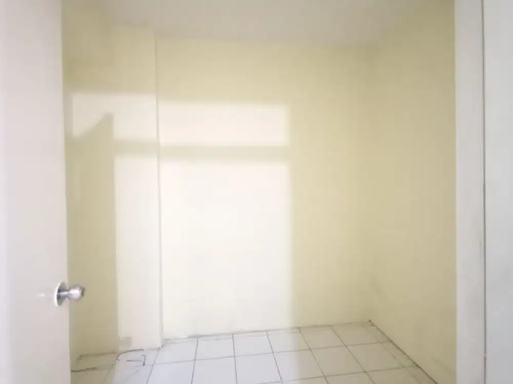 Disewakan apartemen gading nias Kosongan chrysant lt 9 2bedrooms