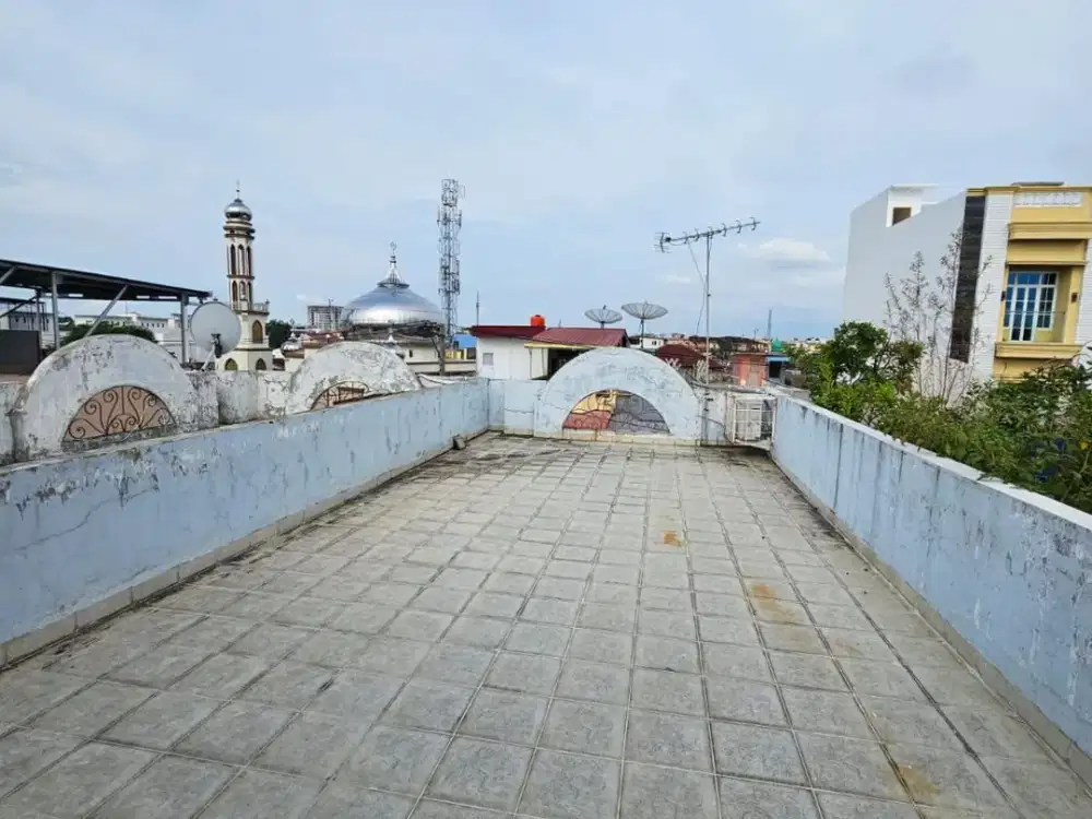 Ruko di Jalan Sentosa Lama ( HM Yamin )