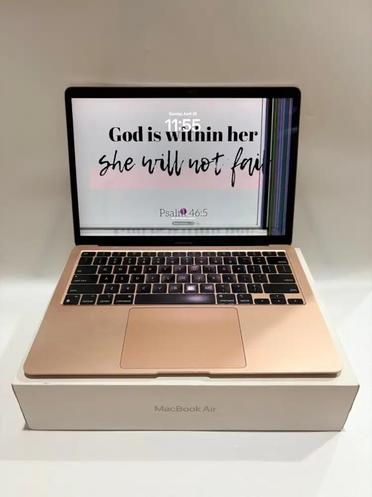 Macbook Air M1 2021 256GB LCD Green Line