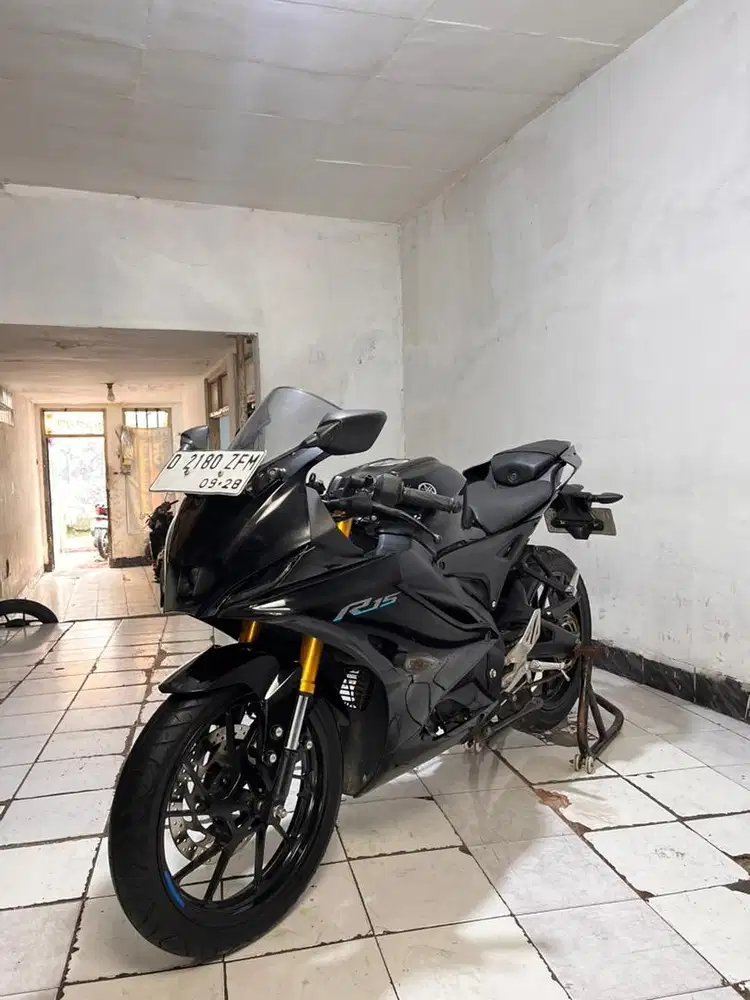 Yamaha r15 v4 2023 mulus