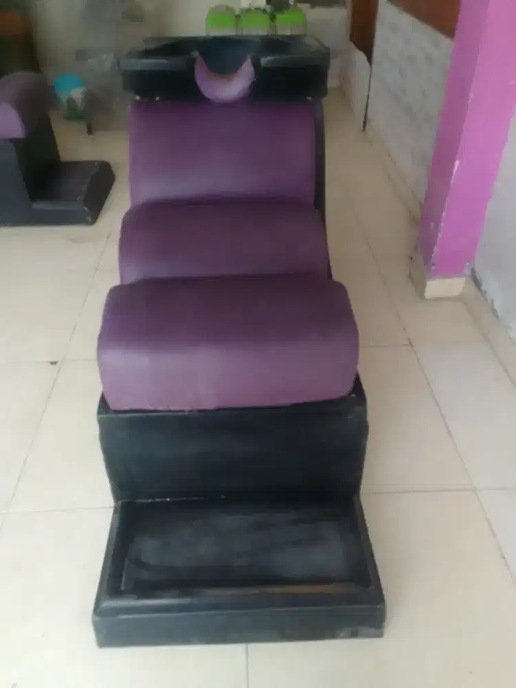 Kursi keramas salon