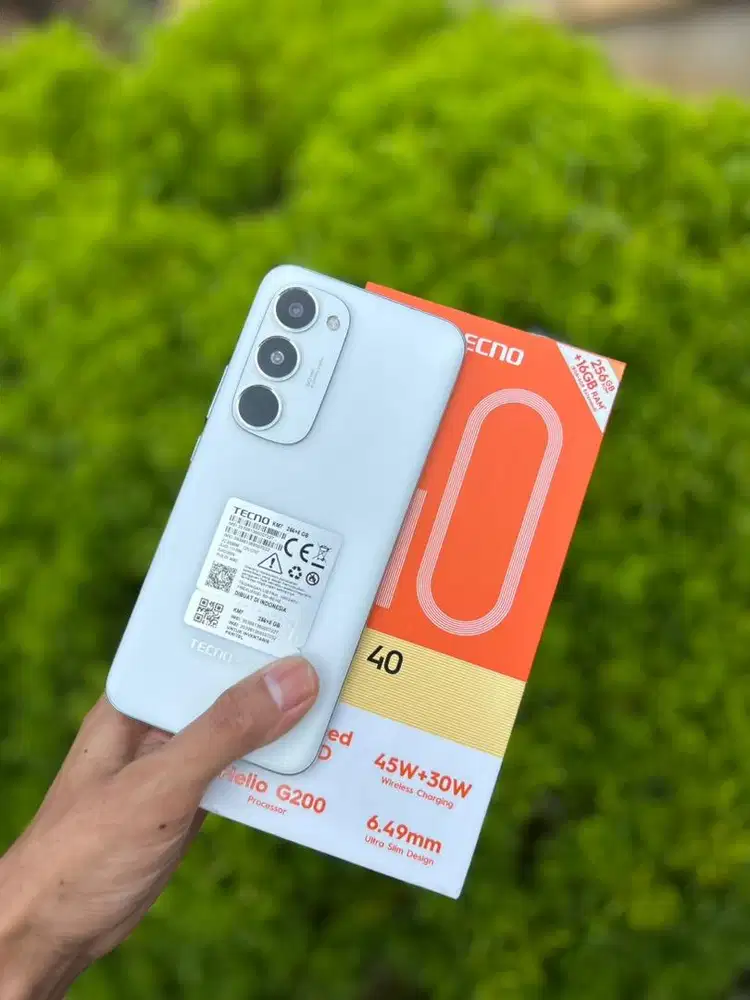 Tecno spark 40 pro plus