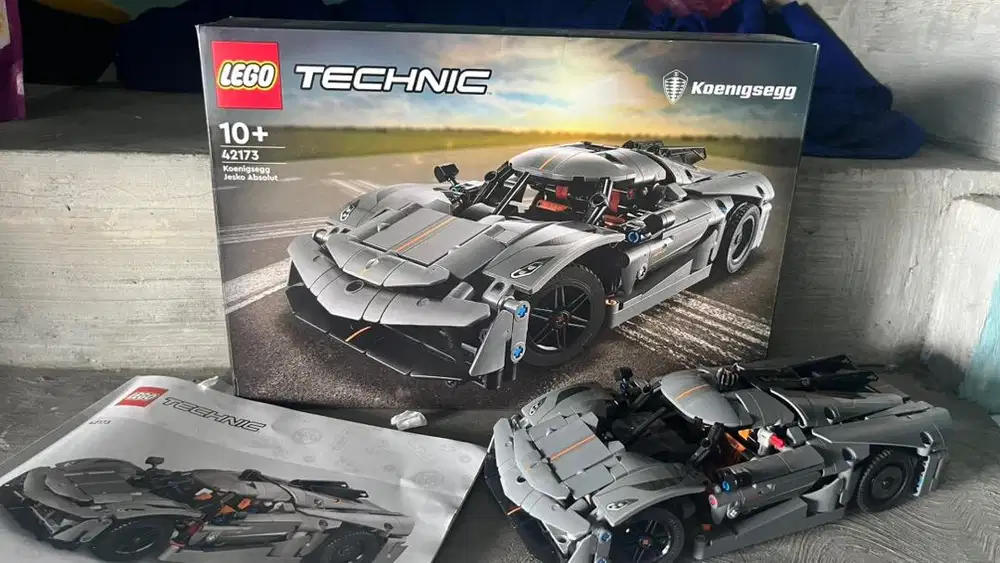 LEGO TECHNIC KOENIGSEGG