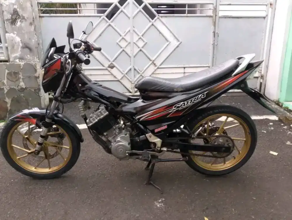 Satria F 2011 Surat Lengkap Plat idup