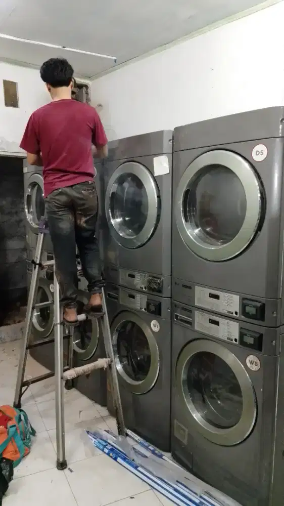 Service paggilan AC, kulkas, mesin cuci, pompa air, soces, freezer box