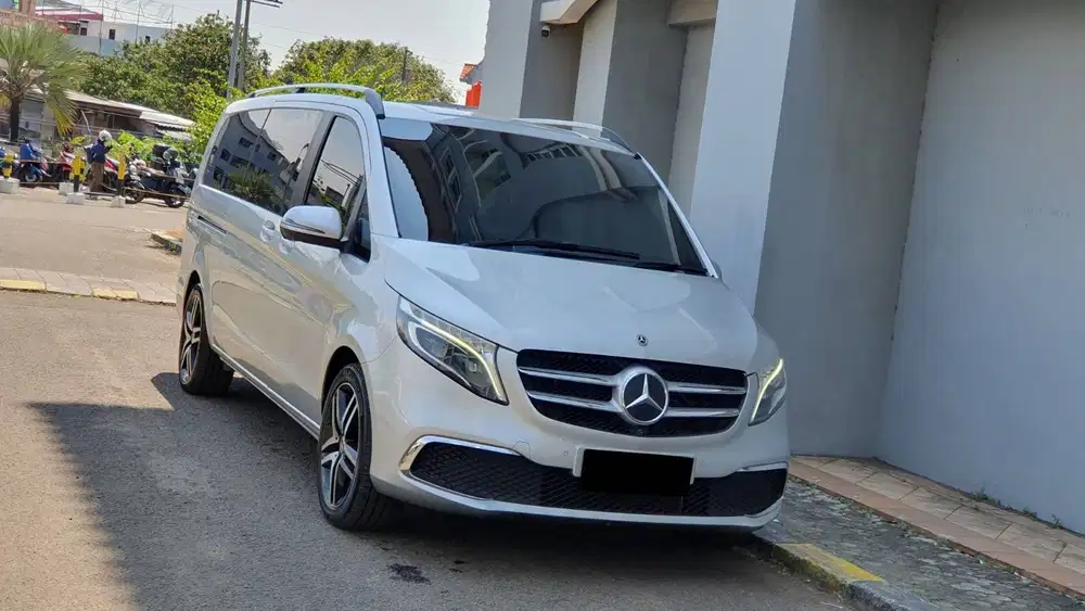 [ LOW KM ] Mercedes Benz Viano V Class V260 V 260 Avantgarde 2020/2021