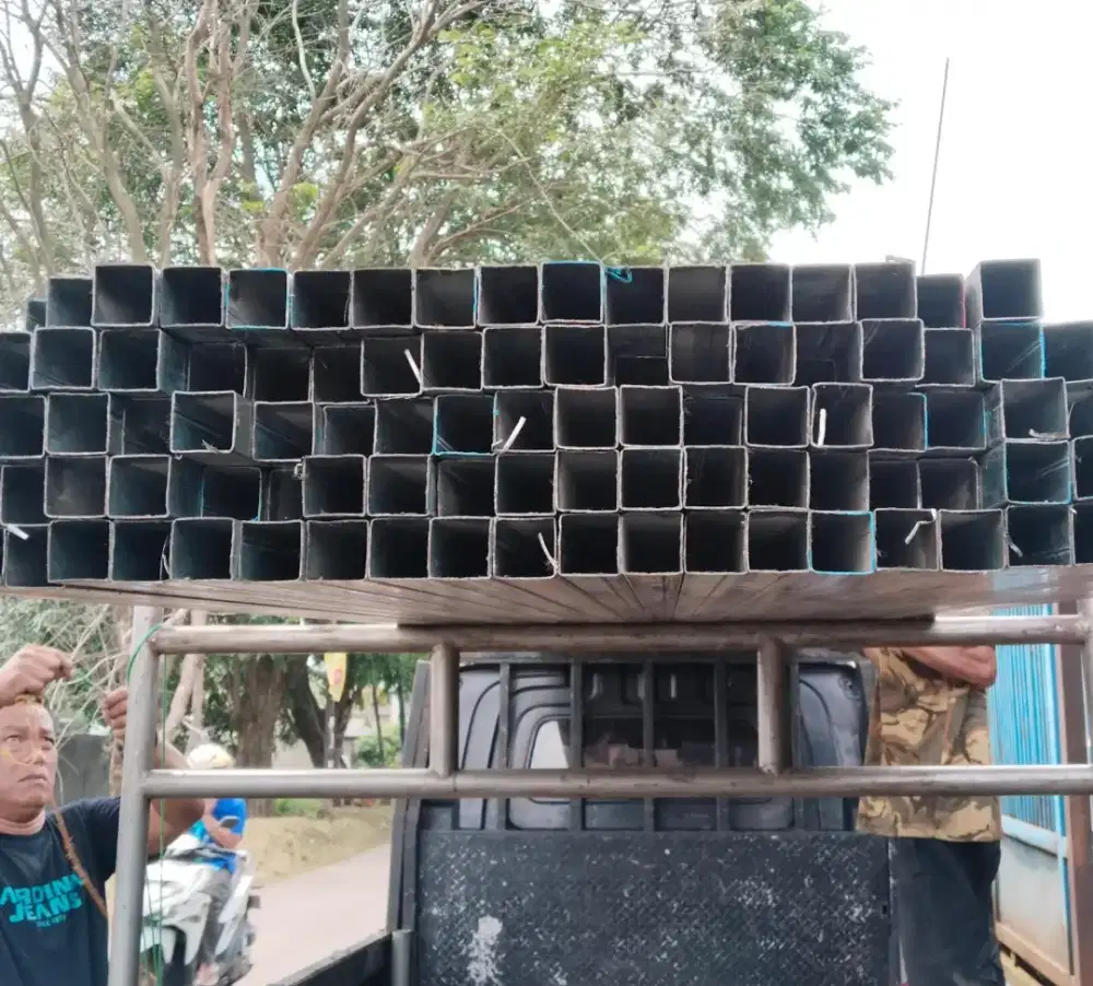 Tukang las panggilan