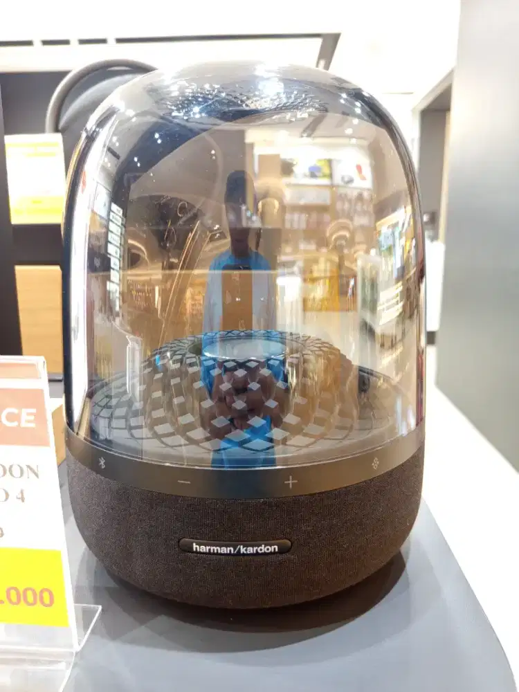 Ready stock Aura studio 4