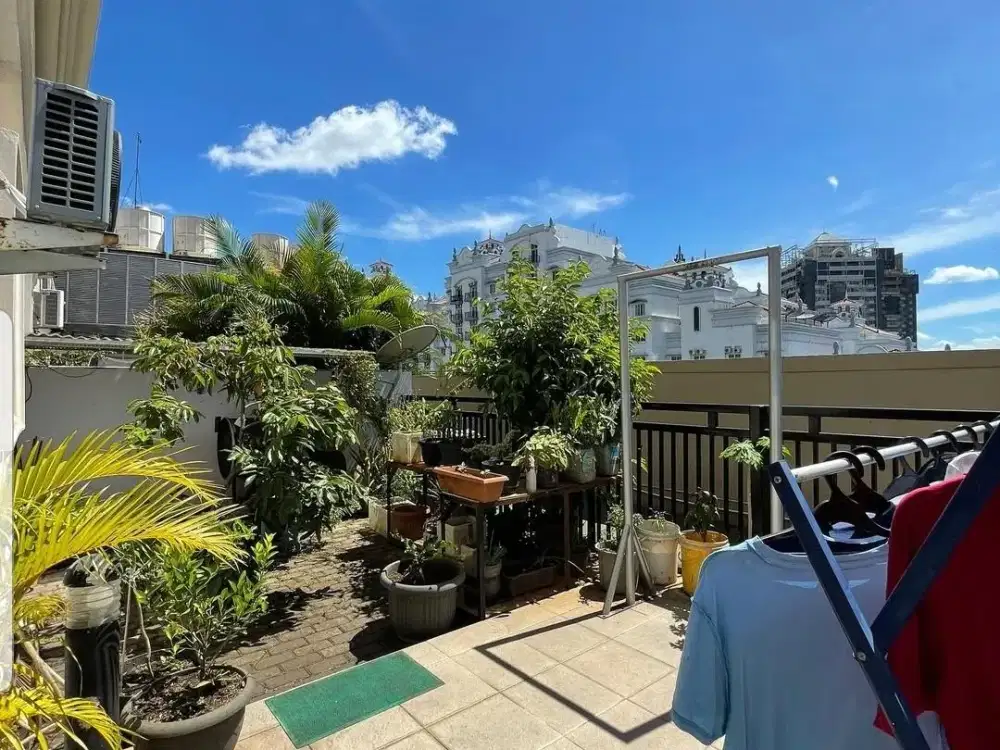 Hunian Eksklusif  The Villas Moi Kelapa Gading Nyaman