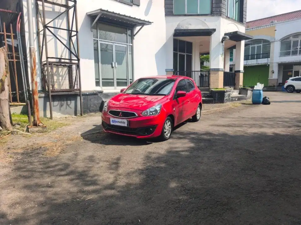 KM Rendah - Mitsubishi Mirage 1.2 GLX Bensin MT 2016 Merah