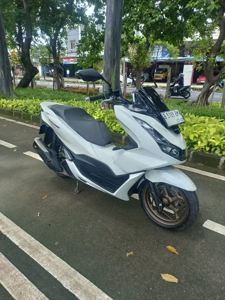 Pcx Matic 160 ABS CC 2024 Putih Terawat Yuk Cek Unit Segera