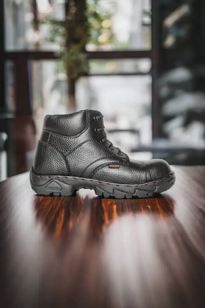 Toko Sepatu safety ready stock Grogol