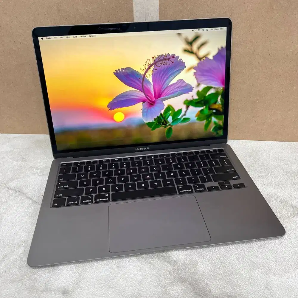 MacBook Air Retina 13 inch 2020 i5 16/512GB
