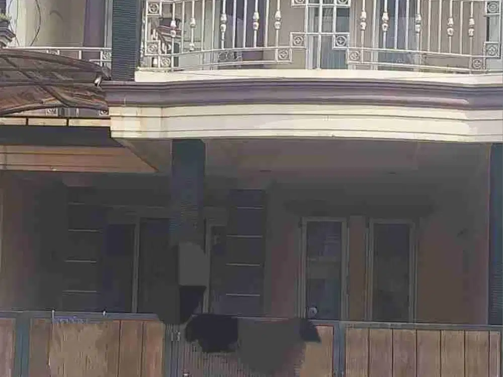 rumah 2 lantai siap huni,bebas banjir di cluster taman puspa,kota harapan indah,Bekasi