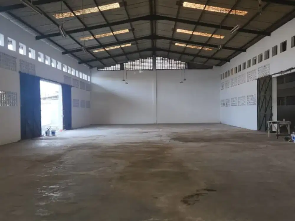 Disewakan Gudang Zona Industri Lokasi Super Strategis  Kartasura, Sukoharjo Luas 5000m2