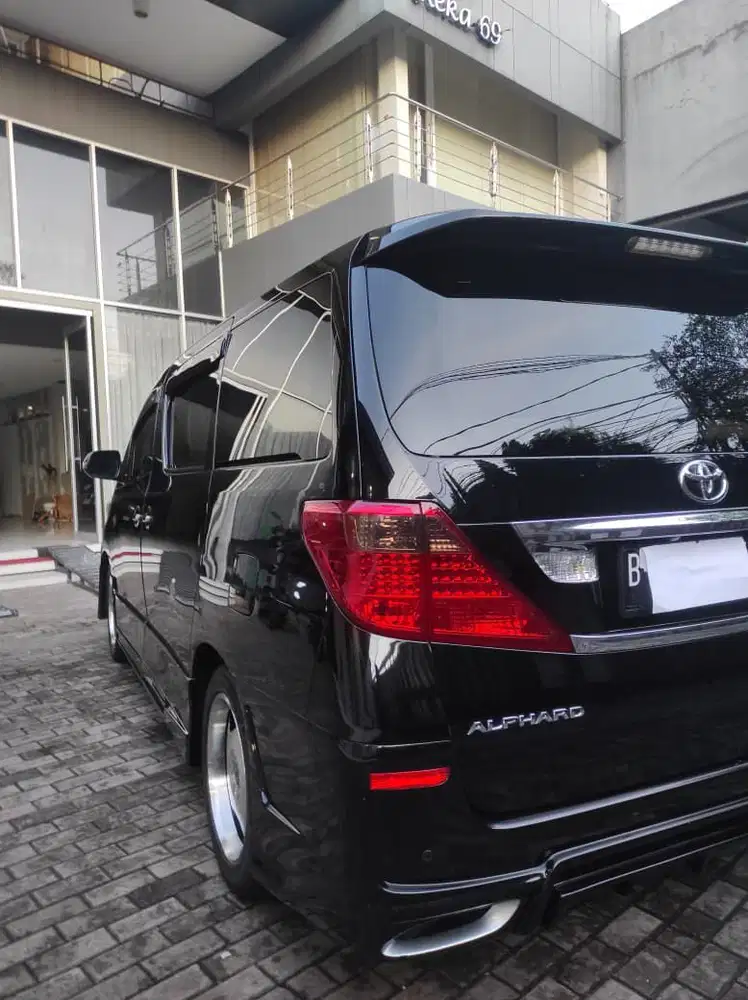 Toyota Alphard 2009 Bensin
