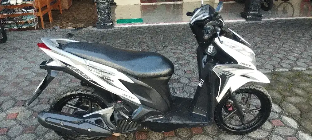 Vario 125cc kzr tahun 2013