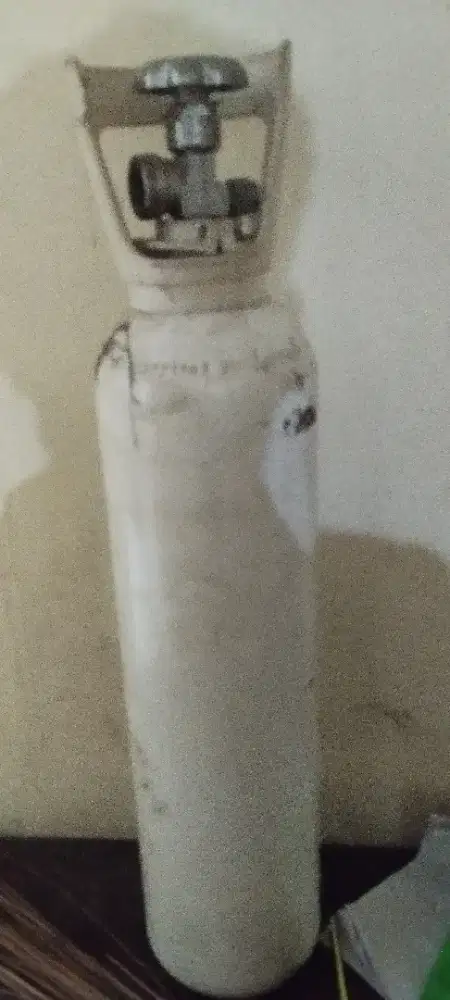 Tabung oksigen kecil