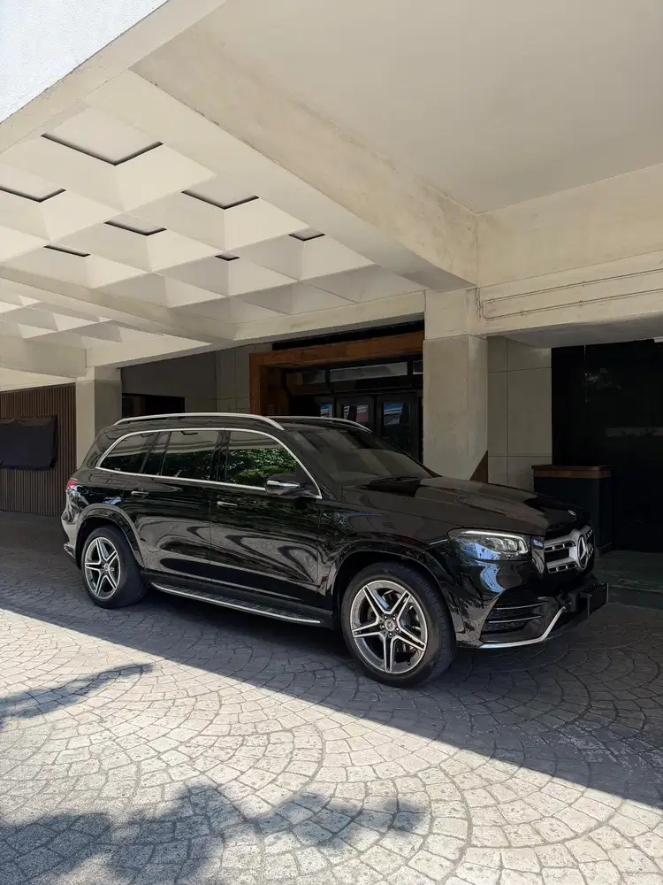 Mercedes-Benz GLS450 2023 Bensin