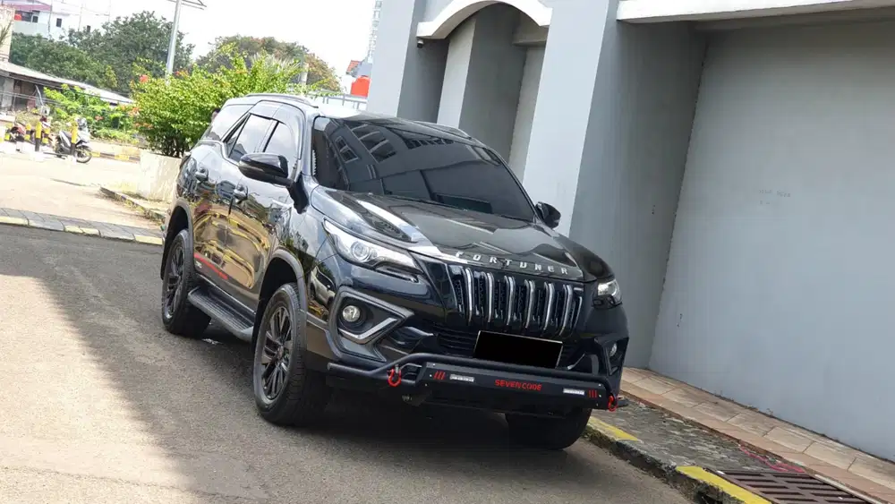Toyota Fortuner 2.4 VRZ TRD Sportivo 4x2 Diesel AT 2020/2021