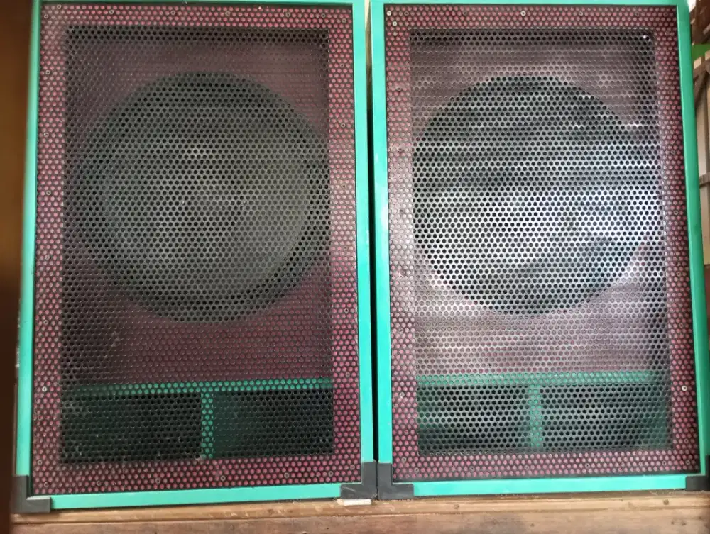 Dijual box speaker 15inc(hanya box)