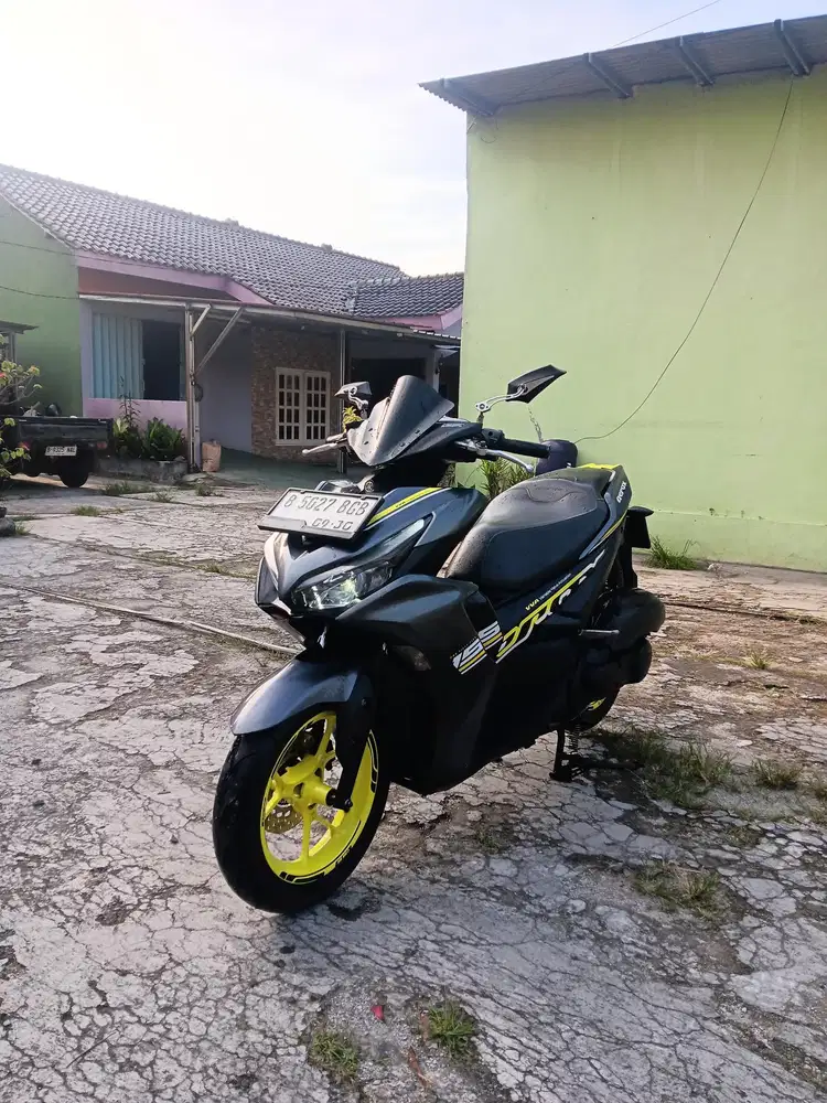 Motor yamaha aerox new