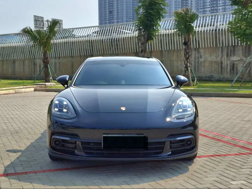 (KM ANTIK 9RB) PORSCHE PANAMERA 4S 2017