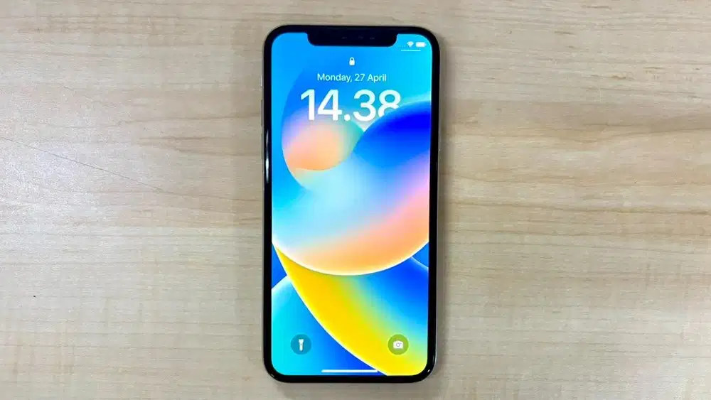 iPhone X 256GB ex-iBox Fullset